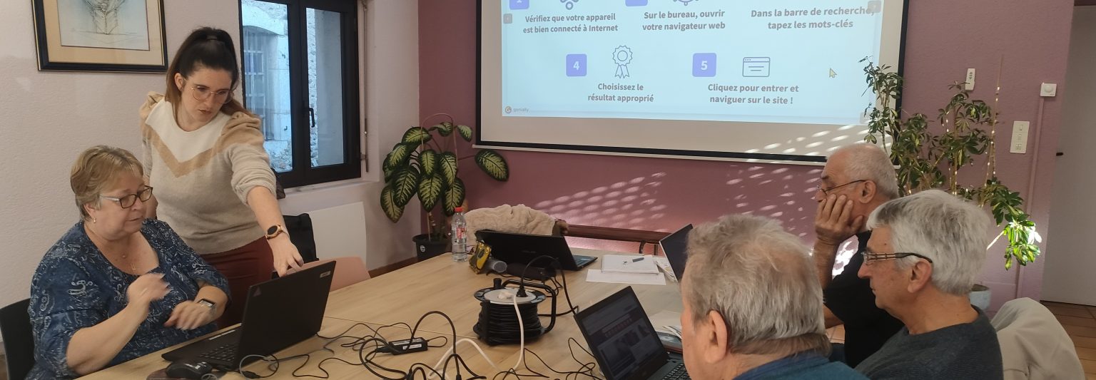 Photo d'un atelier de médiation numérique